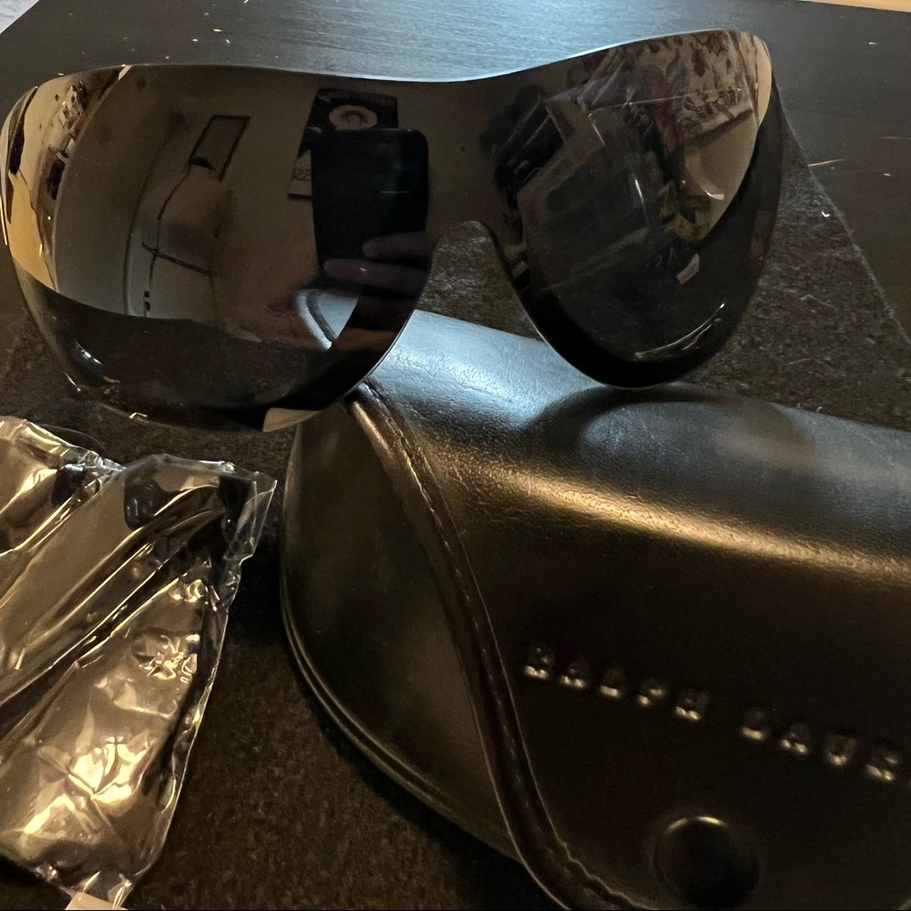 Authentic RALPH LAUREN Black Shield Sunglasses Gold RL 8051